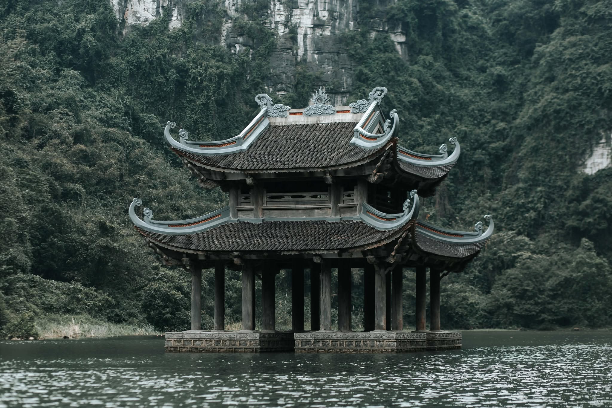 Tràng An gallery